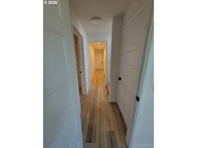 2460 W 21ST Ave, Eugene, OR 97405
