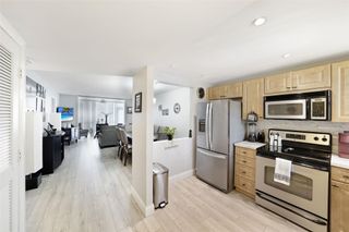 8880 Sunrise Lakes Boulevard 103, Sunrise, FL 33322