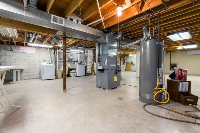 154 Maple Drive, Columbus, OH 43228