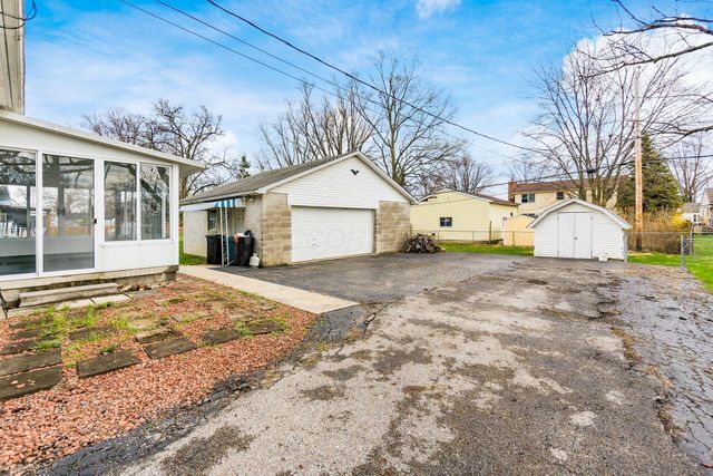 154 Maple Drive, Columbus, OH 43228