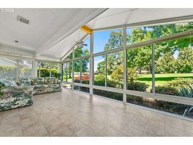 16655 Sw QUEEN MARY Ave, King City, OR 97224