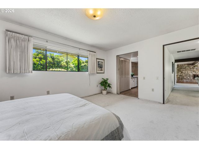 16655 Sw QUEEN MARY Ave, King City, OR 97224