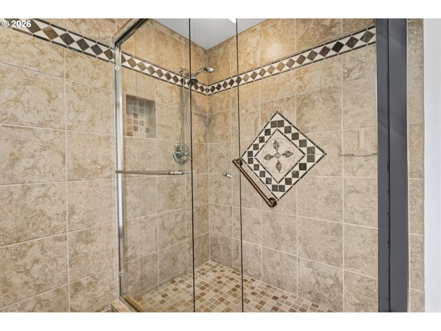 16655 Sw QUEEN MARY Ave, King City, OR 97224