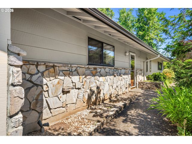 16655 Sw QUEEN MARY Ave, King City, OR 97224
