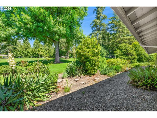 16655 Sw QUEEN MARY Ave, King City, OR 97224