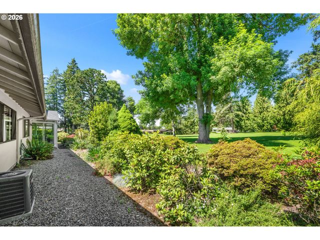 16655 Sw QUEEN MARY Ave, King City, OR 97224
