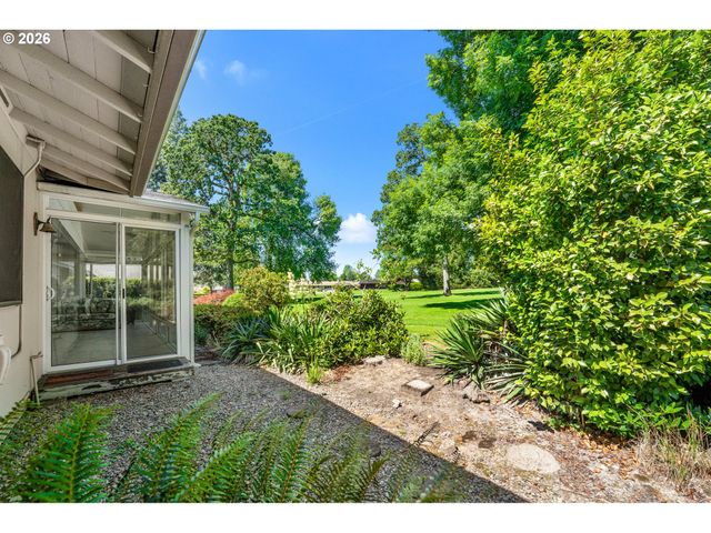 16655 Sw QUEEN MARY Ave, King City, OR 97224
