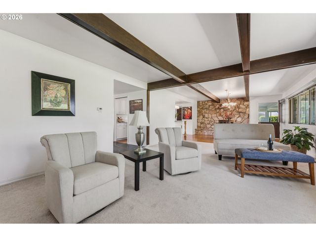 16655 Sw QUEEN MARY Ave, King City, OR 97224
