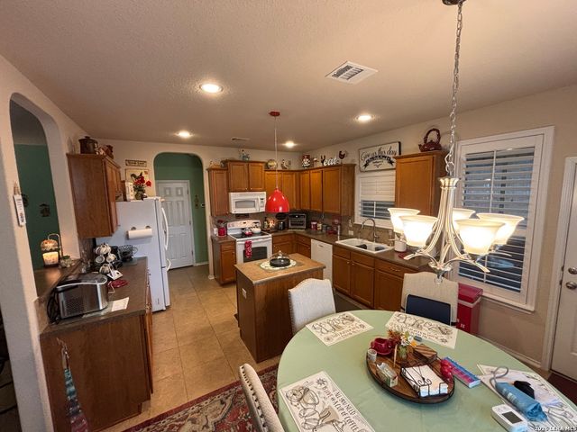 11722 Tahoka Daisy, San Antonio, TX 78245