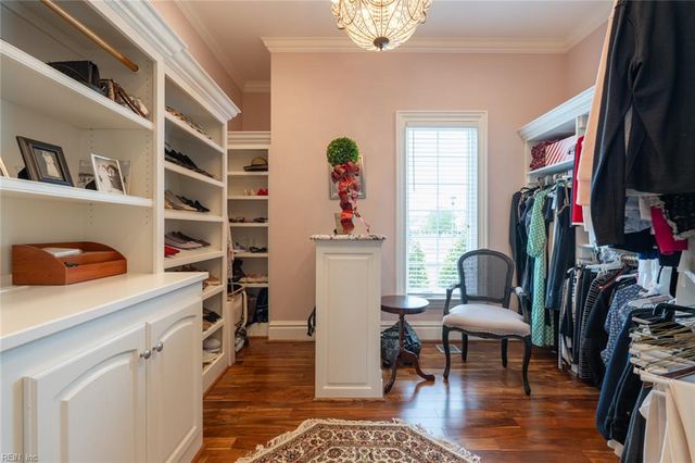 334 Scone Castle LOOP, Chesapeake, VA 23322