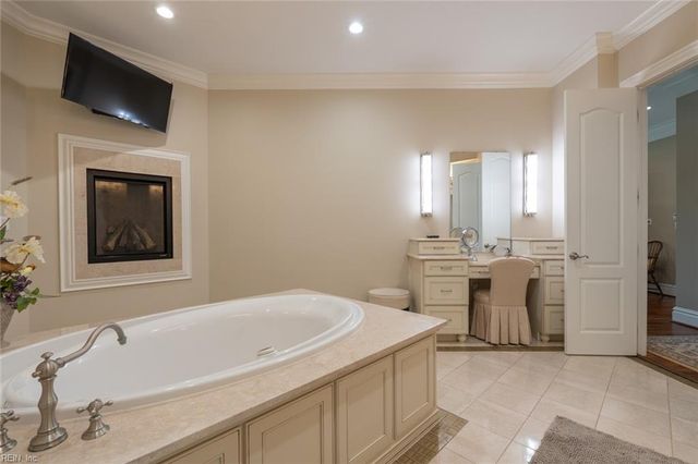 334 Scone Castle LOOP, Chesapeake, VA 23322
