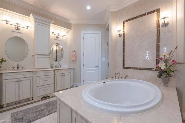 334 Scone Castle LOOP, Chesapeake, VA 23322