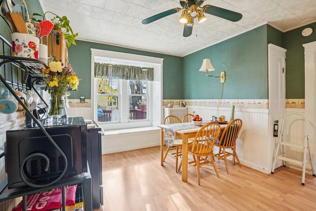 55 Standish St, Worcester, MA 01604