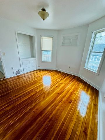 11 Colonial Avenue 3, Boston, MA 02124