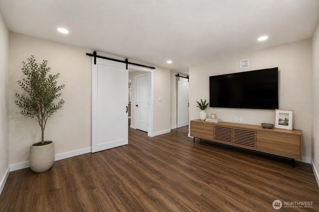 18326 Occidental Avenue S, Burien, WA 98148