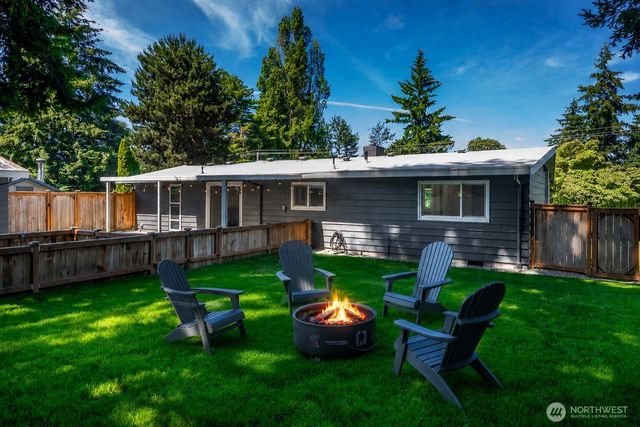 18326 Occidental Avenue S, Burien, WA 98148