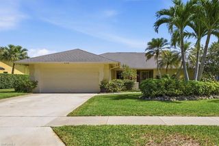 9874 Campbell CIR, Naples, FL 34109