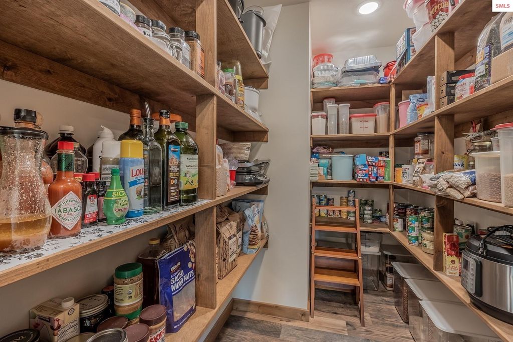 521 Magpie Lane, Sandpoint, ID 83864 photo 14