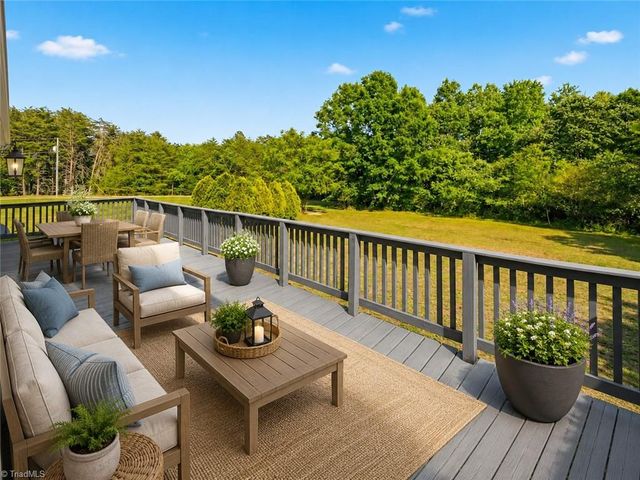 2070 Grooms Road, Reidsville, NC 27320