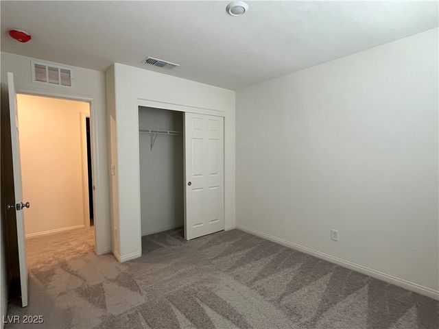 9110 Nostrand Avenue, Las Vegas, NV 89148