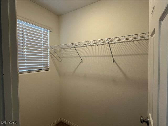 9110 Nostrand Avenue, Las Vegas, NV 89148