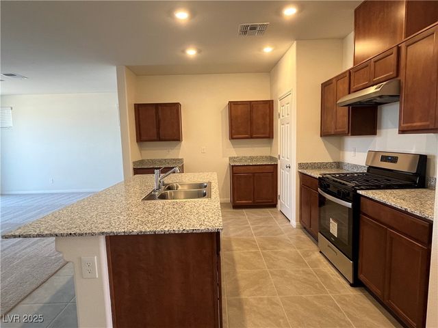 9110 Nostrand Avenue, Las Vegas, NV 89148