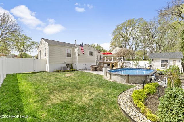 31 Virginia Avenue, Hazlet, NJ 07730