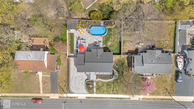 31 Virginia Avenue, Hazlet, NJ 07730