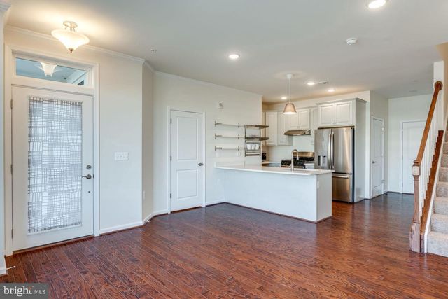 1004 RIBBON LIMESTONE TER SE, Leesburg, VA 20175