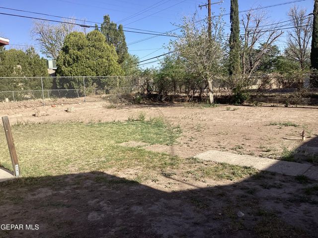 8405 PINON Street, El Paso, TX 79907