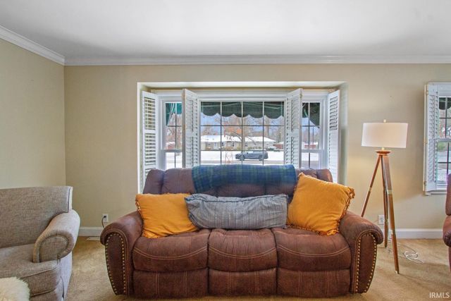 1200 S Burkhardt Road, Evansville, IN 47715