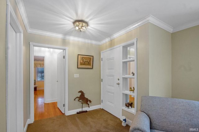 1200 S Burkhardt Road, Evansville, IN 47715