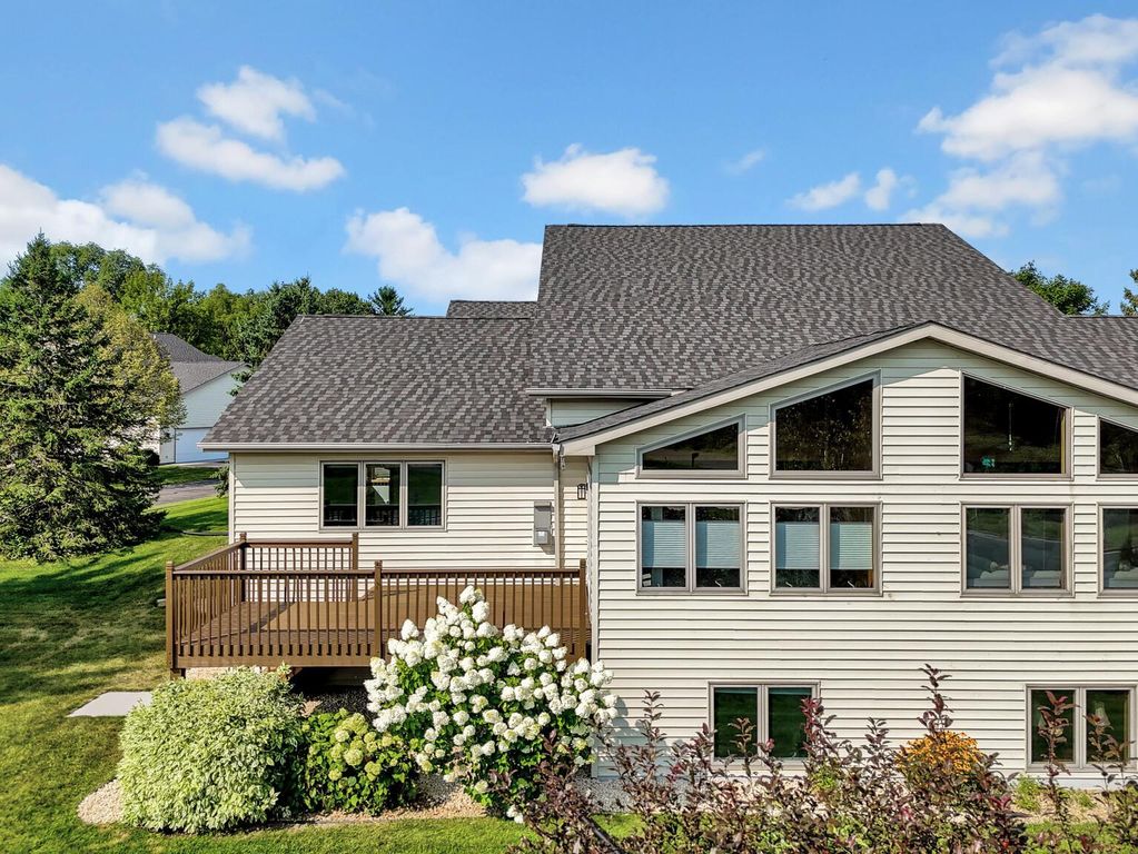 13031 Mulligan Court, Lindstrom, MN 55045 — photo 3