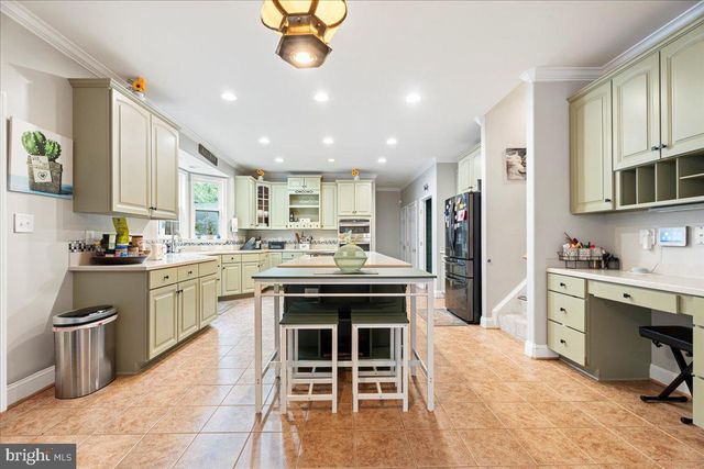 28 MILLBROOK RD, Stafford, VA 22554