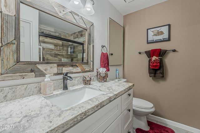 15205 N IVORY Drive B, Fountain Hills, AZ 85268