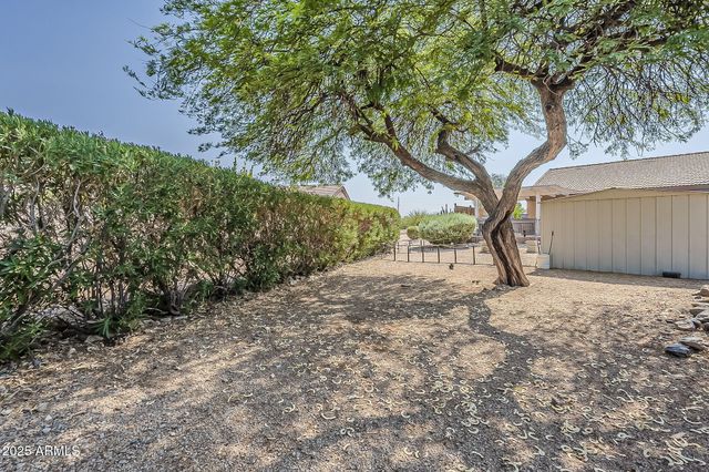 15205 N IVORY Drive B, Fountain Hills, AZ 85268