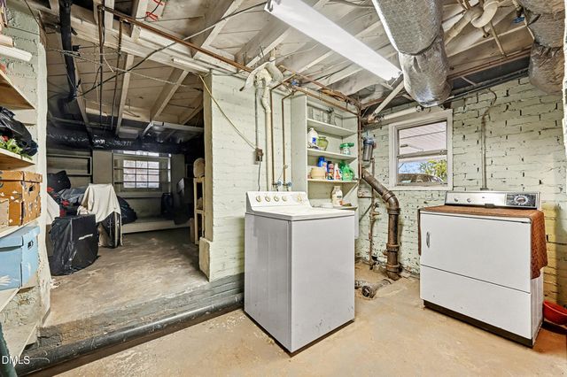 105 Elm Street, Haw River, NC 27258