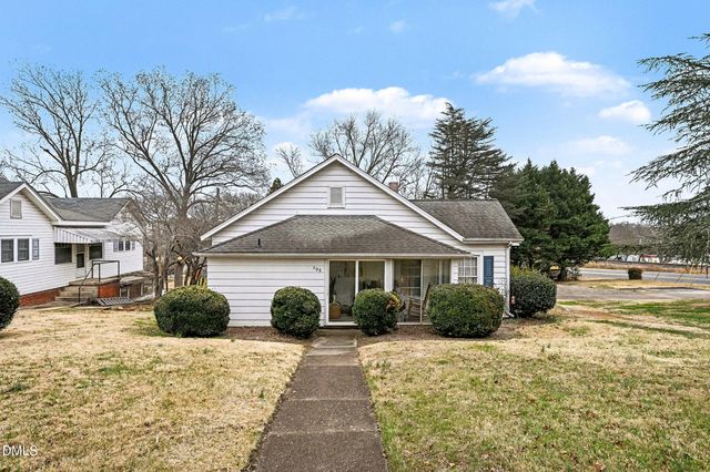 105 Elm Street, Haw River, NC 27258