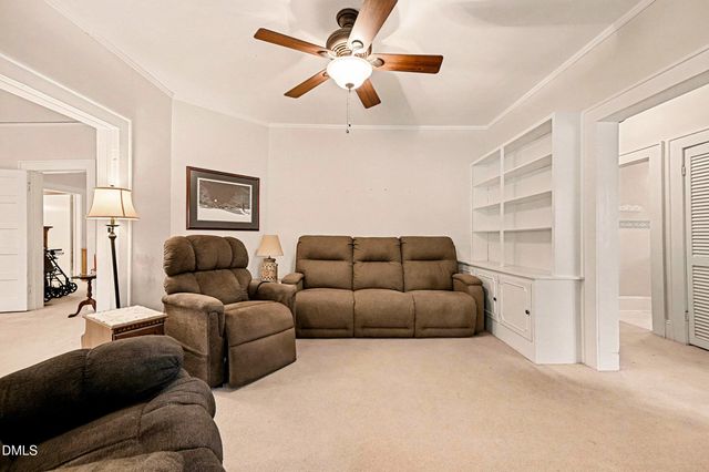 105 Elm Street, Haw River, NC 27258