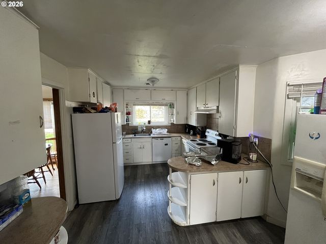 1010 HORN Ln, Eugene, OR 97404