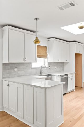 9412 Hunters Creek Drive, Dallas, TX 75243