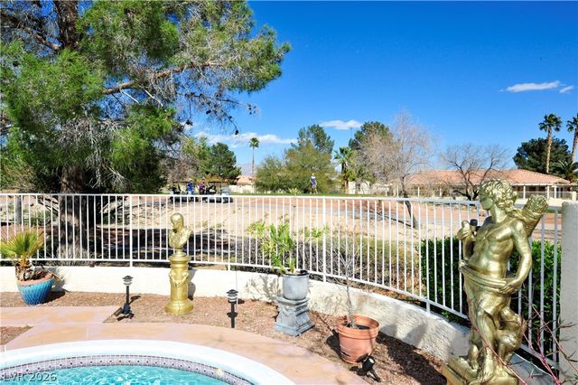 7208 Crooked Bow Circle, Las Vegas, NV 89149