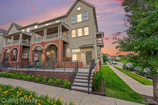 168 Amys Walk Walk, Auburn Hills, MI 48326