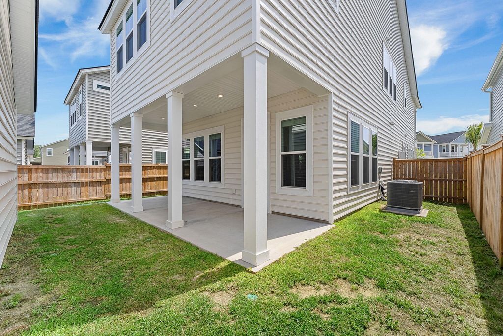 Image 42 of property listing at 156 Salt Yard Landing, Summerville, SC 29485