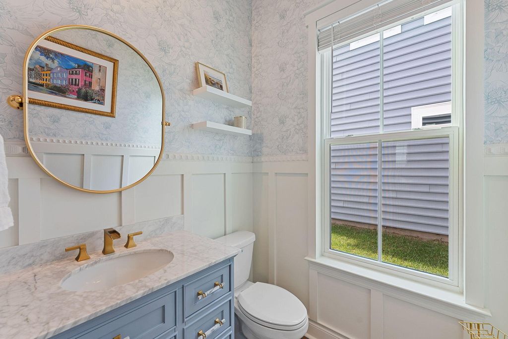 Image 9 of property listing at 156 Salt Yard Landing, Summerville, SC 29485