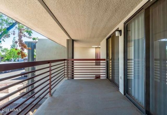 17211 N 35th Avenue D114, Phoenix, AZ 85053