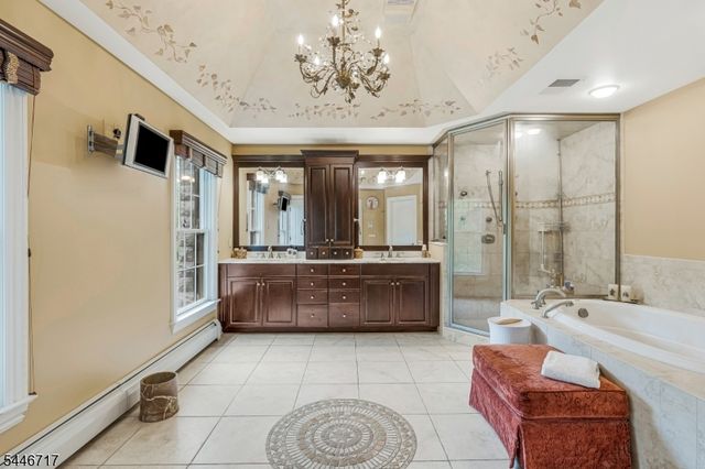 11 Monica Ct, Branchburg Twp., NJ 08876