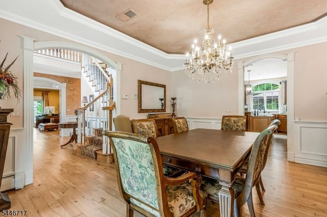 11 Monica Ct, Branchburg Twp., NJ 08876