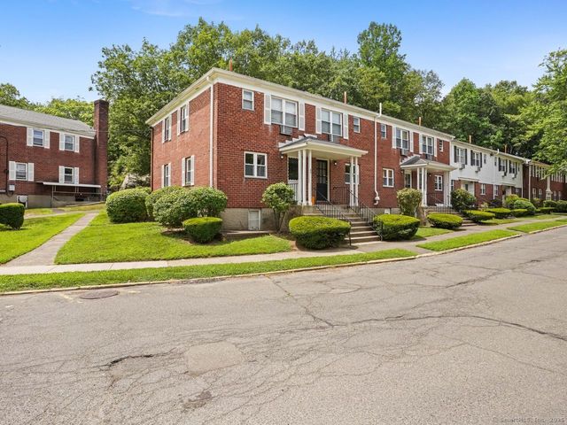 85 Abner Court 85, Bridgeport, CT 06606