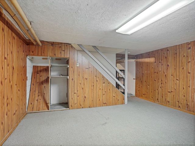 85 Abner Court 85, Bridgeport, CT 06606